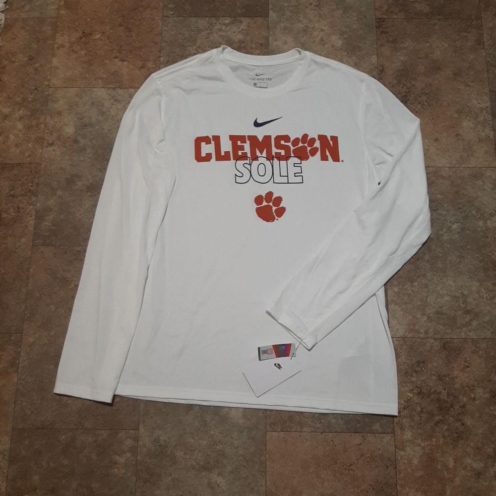 New. Nike Dri Fit Clemson Tigers Sole Long Sleeve T-Shirt. Size Large.